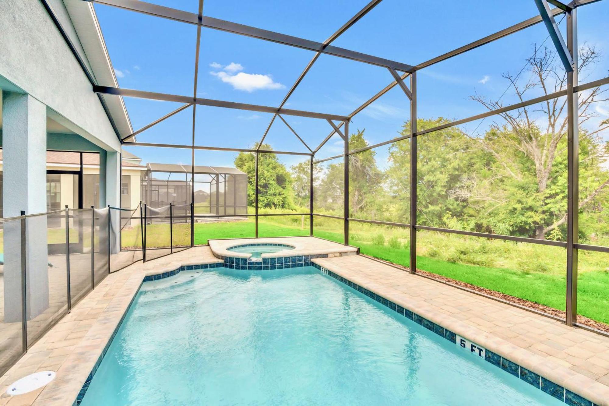 Stunning Rare Lake Front 7Br Holiday Home - Sleeps 14 - Pool, Hot Tub, & Games! Orlando Exterior photo
